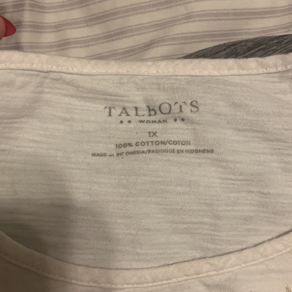 Talbots Tee - Picture 2 of 4